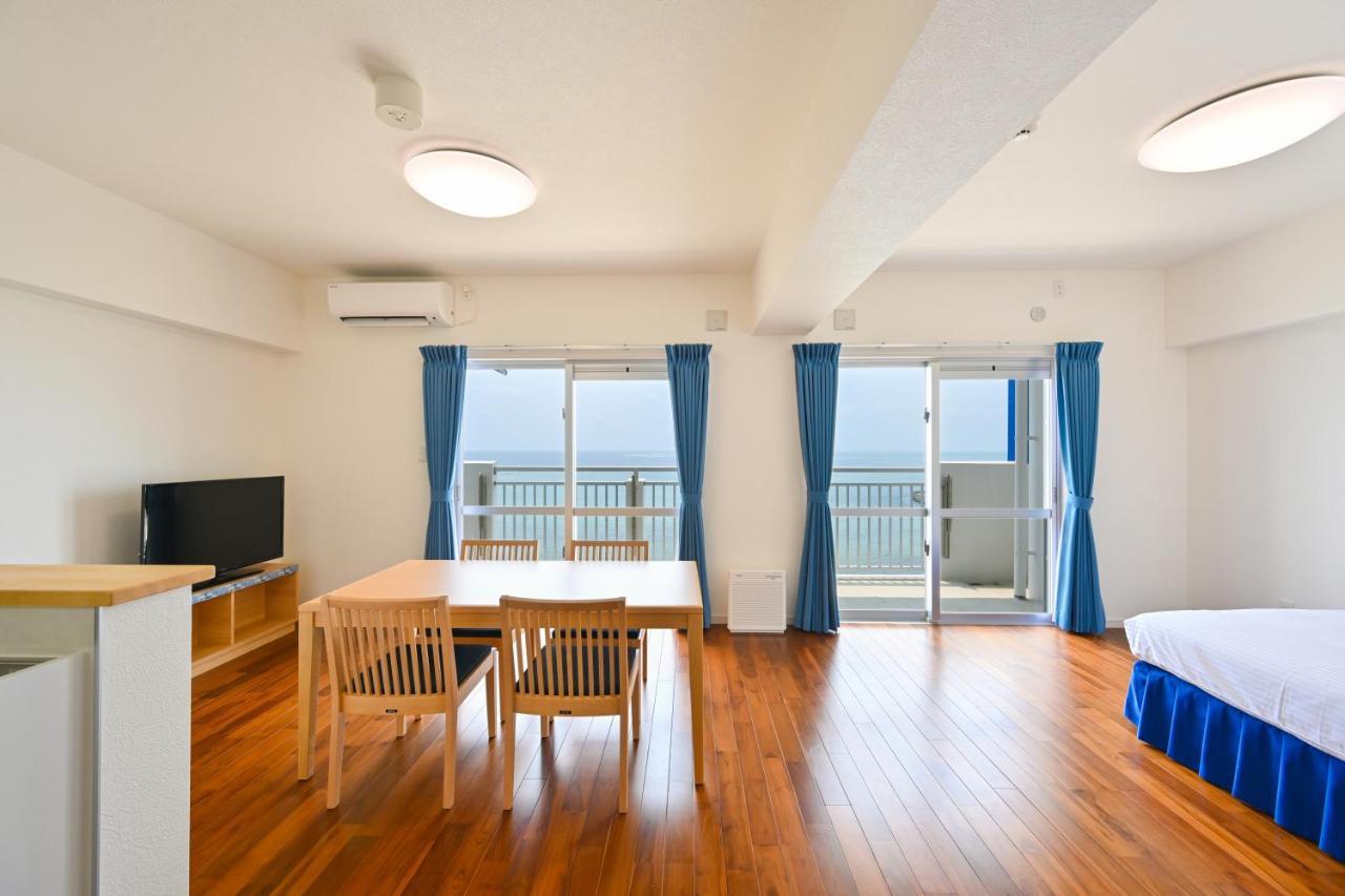 Ishigaki  Daily & Weekly Condominium Blue Ocean Ishigaki מראה חיצוני תמונה